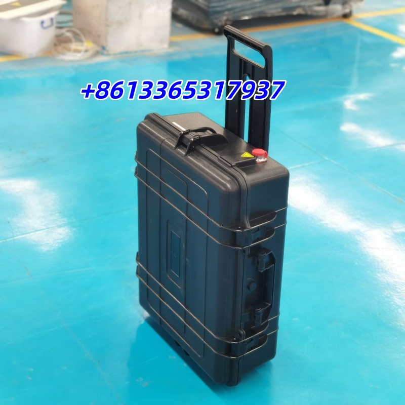 ポータブル100w 200w 300wレーザー洗浄機スーツケ - Portable Laser Rust Removal のレビューと価格