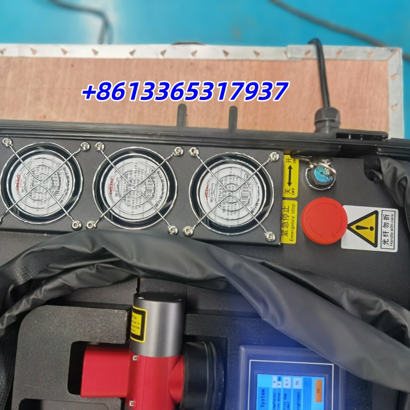 ポータブル100w 200w 300wレーザー洗浄機スーツケ - Portable Laser Rust Removal のレビューと価格