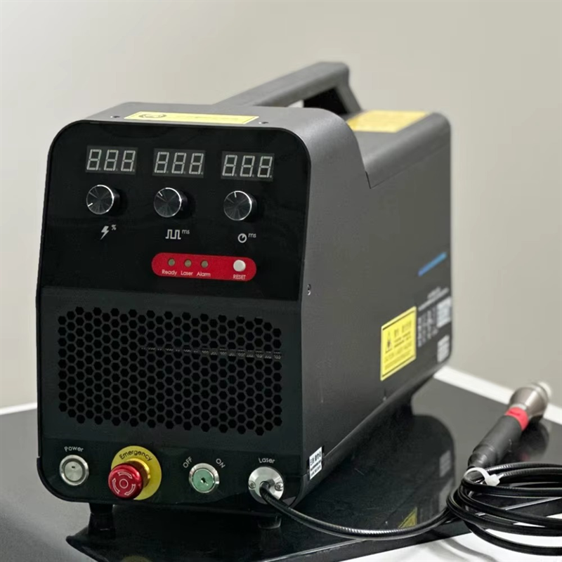 空冷式デスクトップパルスレーザー溶接機、使いやすく、様々な薄 - Industrial Use Of Laser のレビューと価格