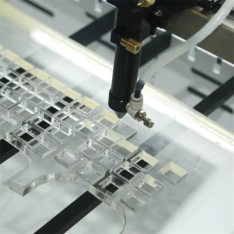 工業用高出力CNC CO2レーザー切断機（布地、革、PVC、 - Industrial Laser Fabric Cutting Machine のレビューと価格