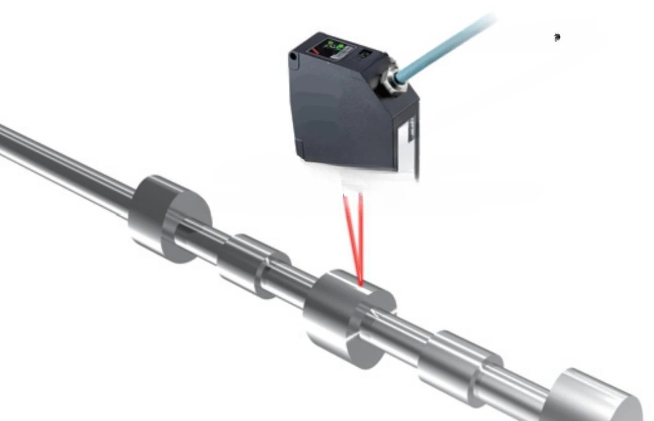 シリーズ高精度レーザー変位センサー ミクロンレベルの精度で産 - Industrial Laser Applications のレビューと価格