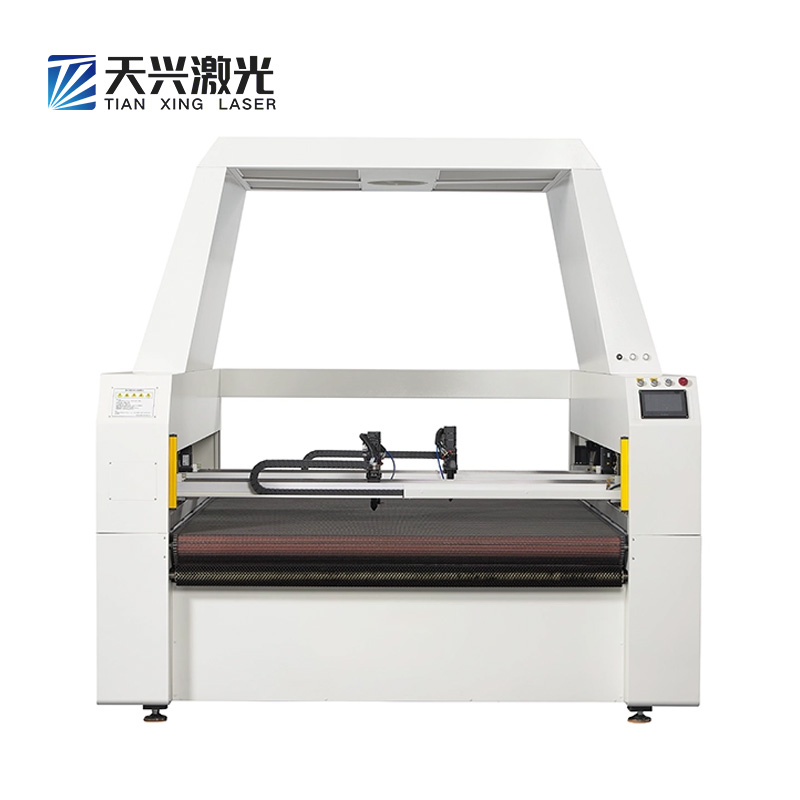 1814工業用不織布切断機、サンプル生地、プラッシュ生地用C - Industrial Laser Fabric Cutting Machine のレビューと価格