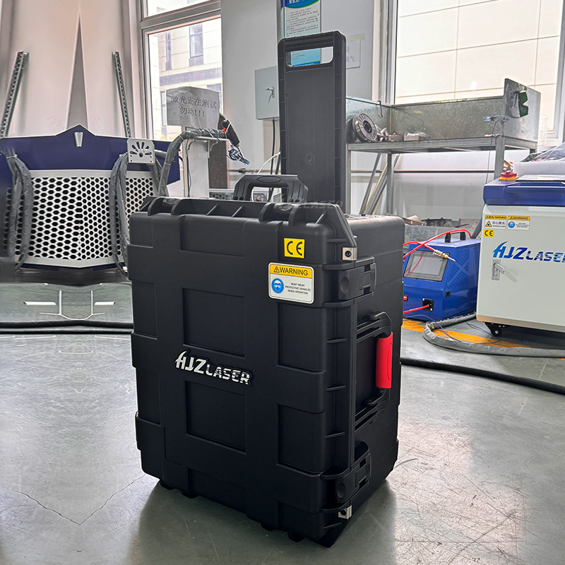 ポータブル500Wパルスレーザー洗浄機、金属・木材表面の錆除 - Portable Laser Rust Removal のレビューと価格