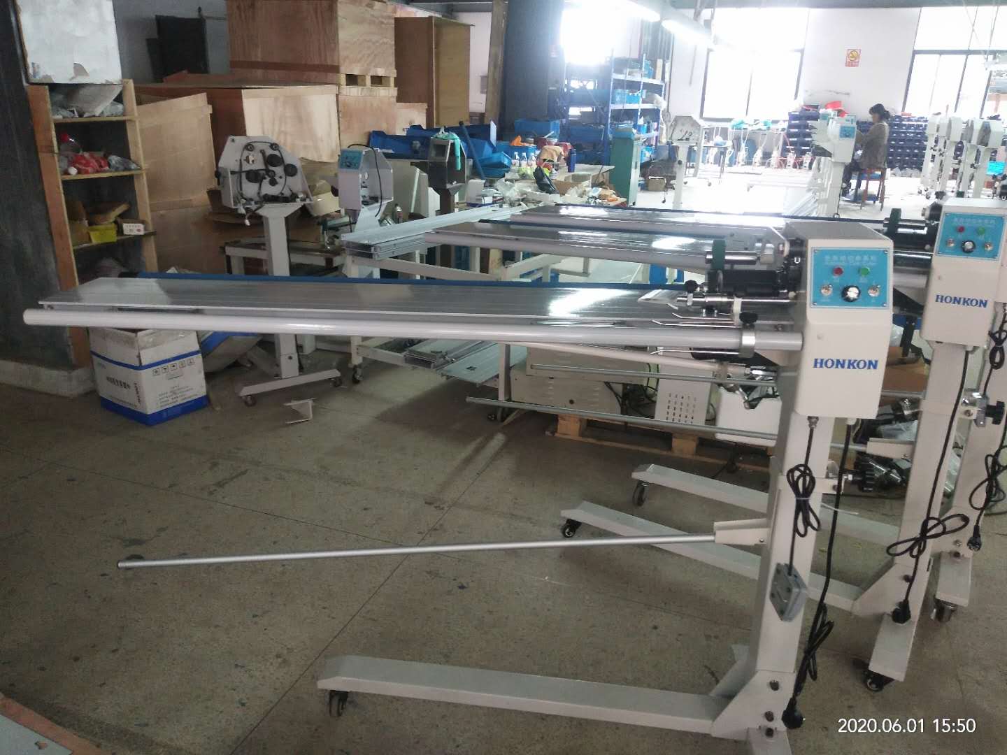 HONKON HK933A 工業用布カッター 衣料品ストリッ - Industrial Laser Fabric Cutting Machine のレビューと価格