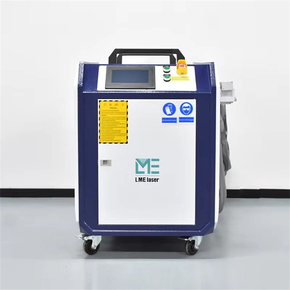 ファイバー連続レーザー洗浄機 3000W ポータブルレーザー - Portable Laser Rust Removal のレビューと価格